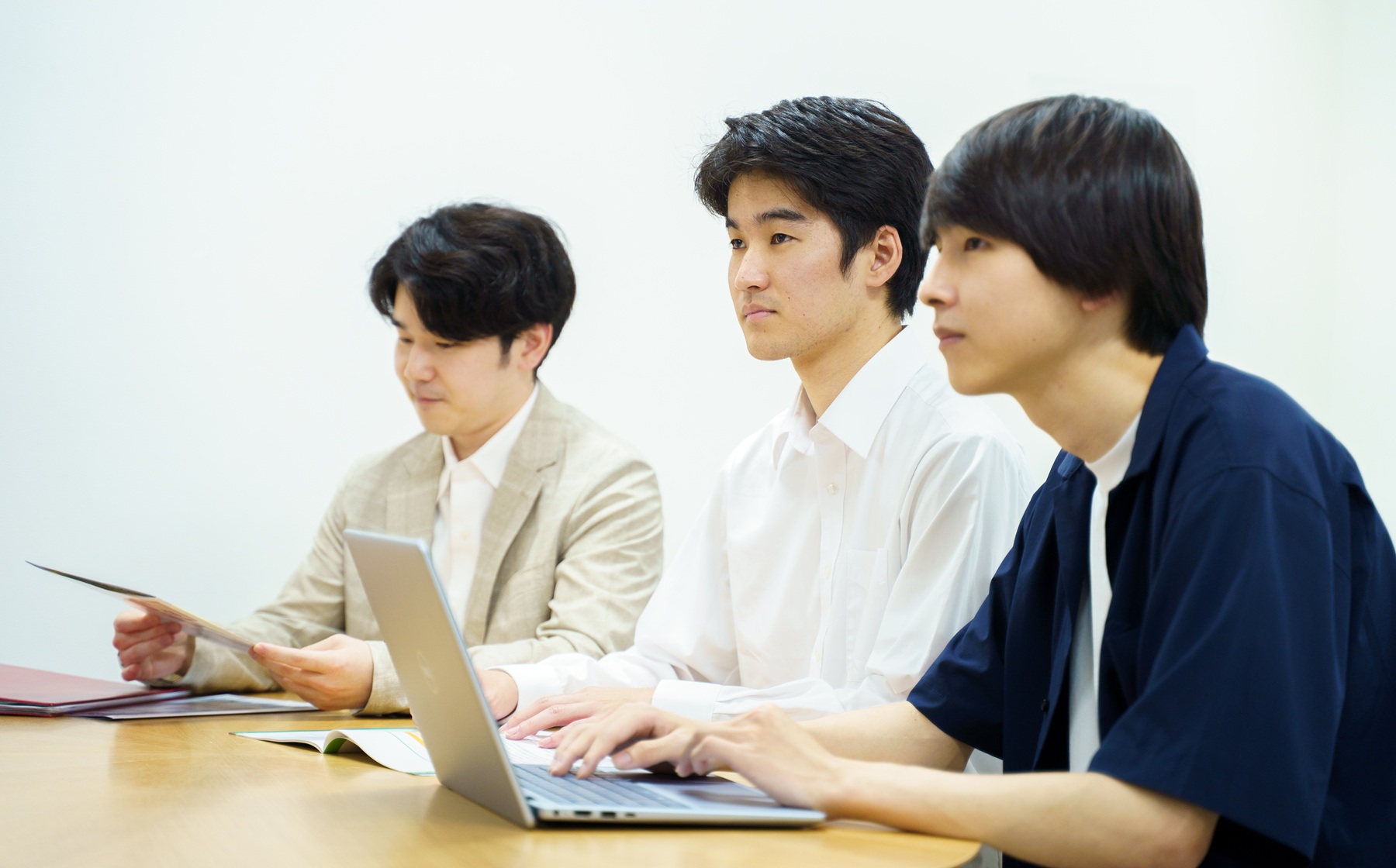 採用情報